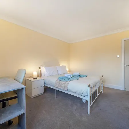 1 Bed Apartment City Of London Whitechapel Exterior photo